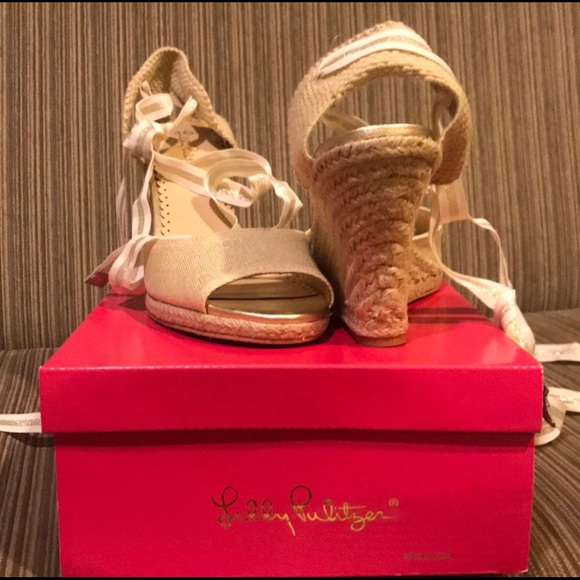 Lilly Pulitzer wedges - Picture 2 of 3